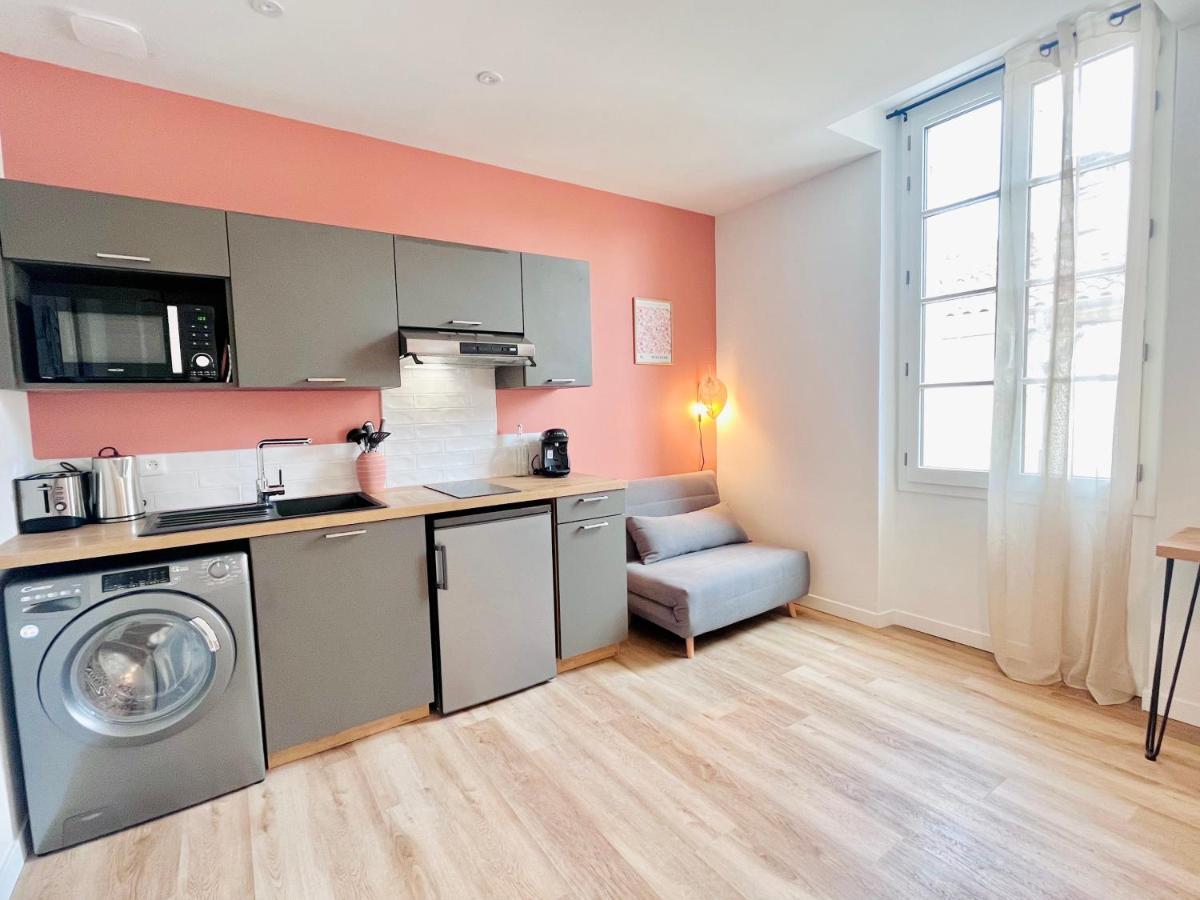 Le Quai 3 - Studio Neuf Lumineux Calme - Clim - Wifi - Gare A 200M アジャン エクステリア 写真